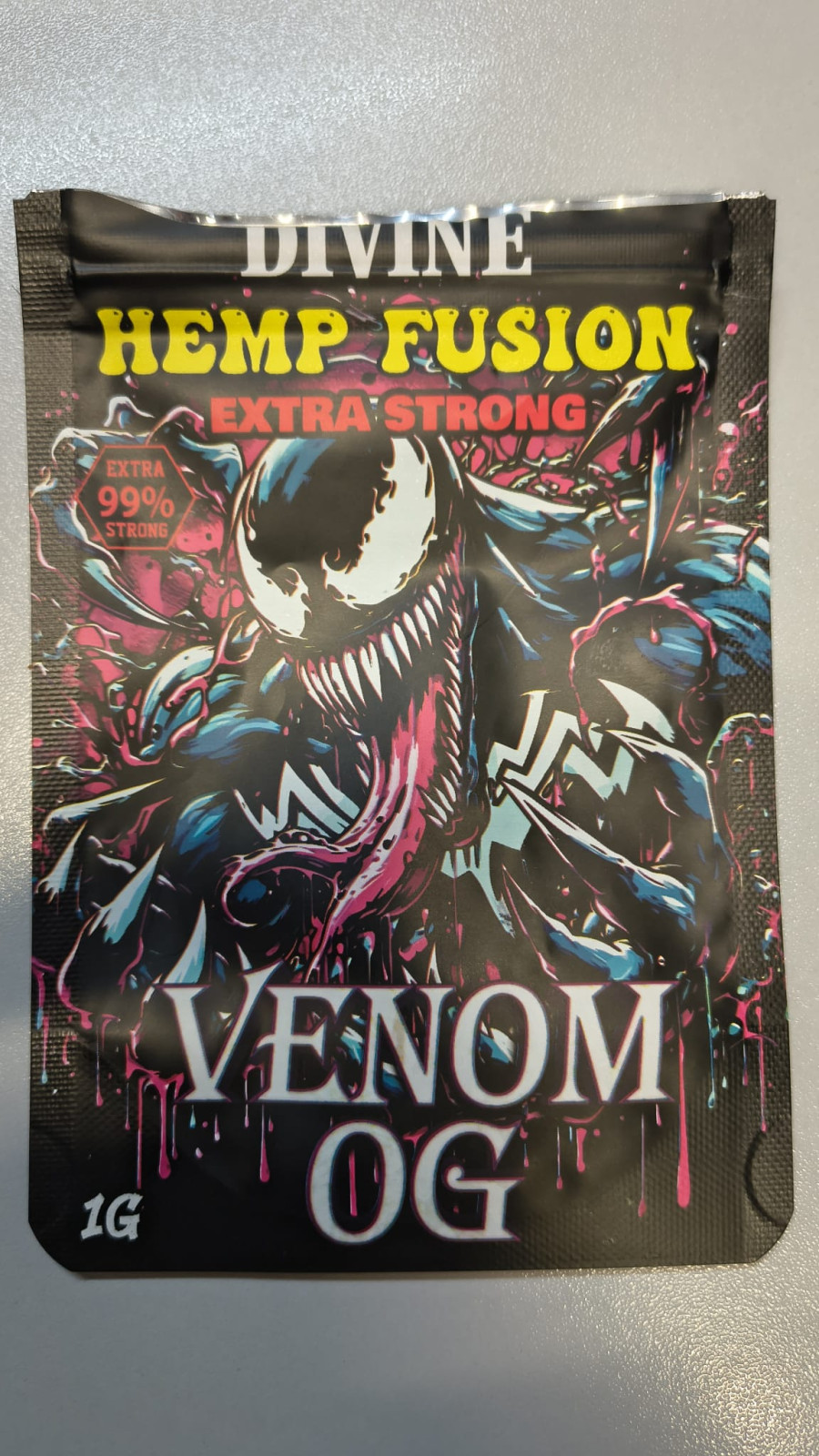 Bylinný výrobek určený ke kouření zn. DIVINE HEMP Fusion EXTRA STRONG VENOM OG, 1G: Fotografie č. 1